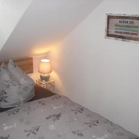 Ferienzimmer Zentrum باد سشاندو